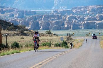 Tour de Acoma bike race
